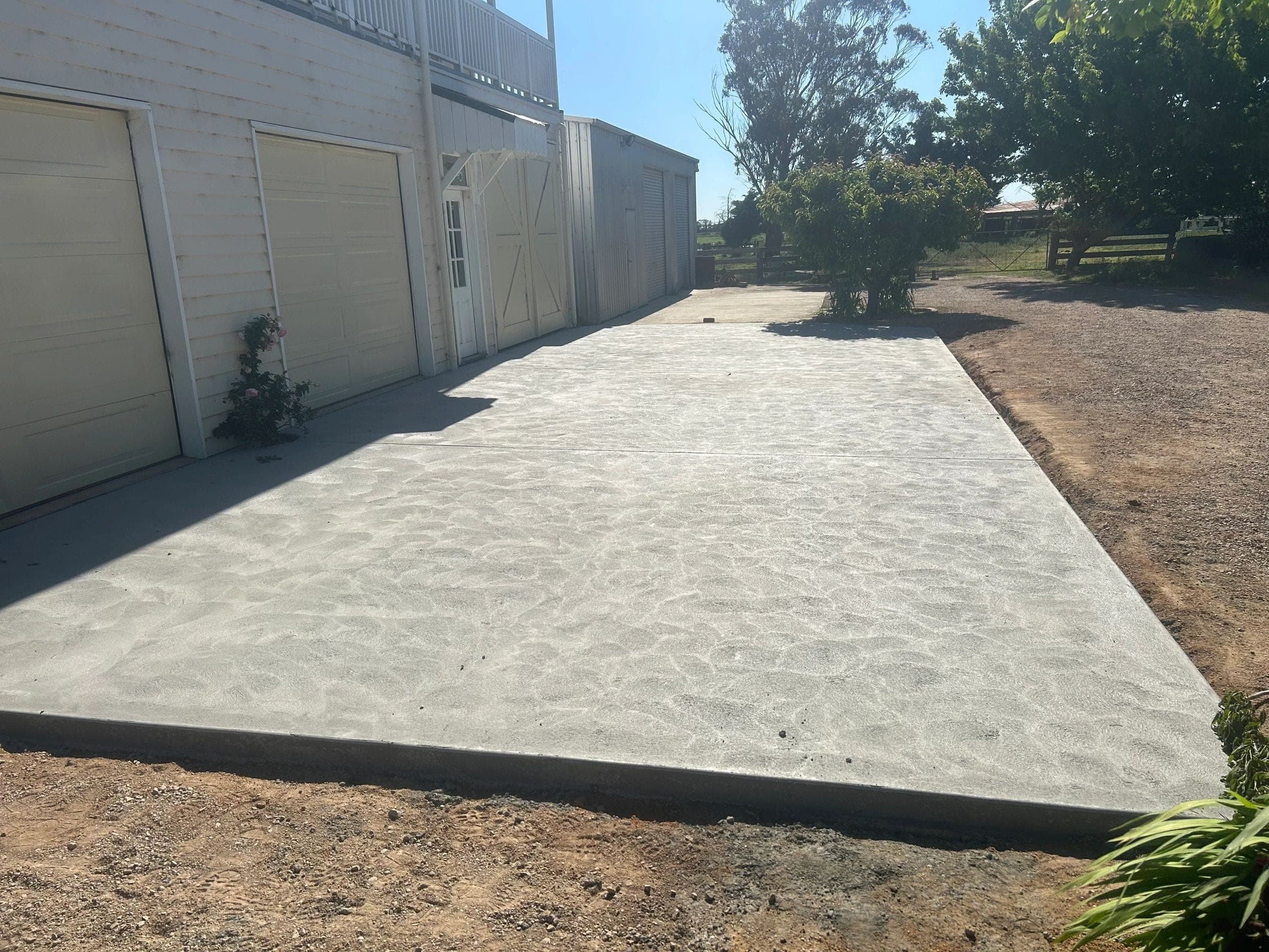 Concrete apron with plain non-slip finish · Gippsland · TMT Concreting & Maintenance